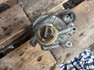 bontott BMW X6 Vákumpumpa