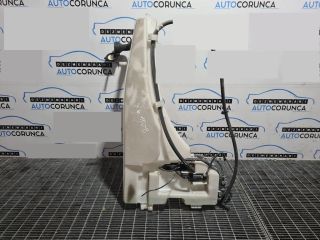 bontott BMW X6 Ablakmosó Tartály