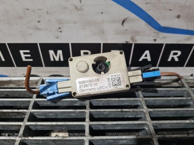 bontott BMW X6 Antenna Erősítő