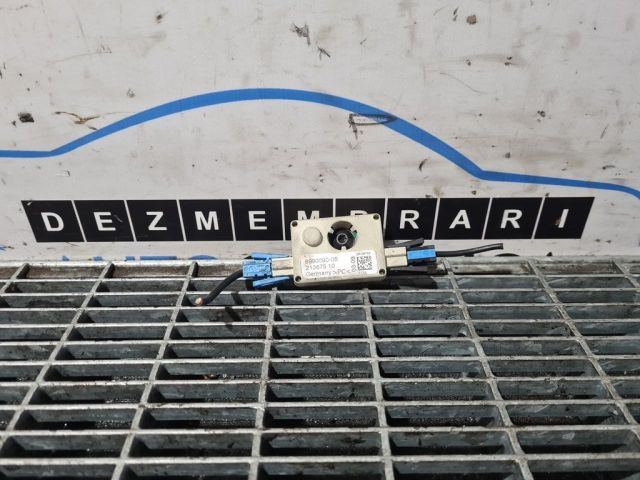 bontott BMW X6 Antenna Erősítő