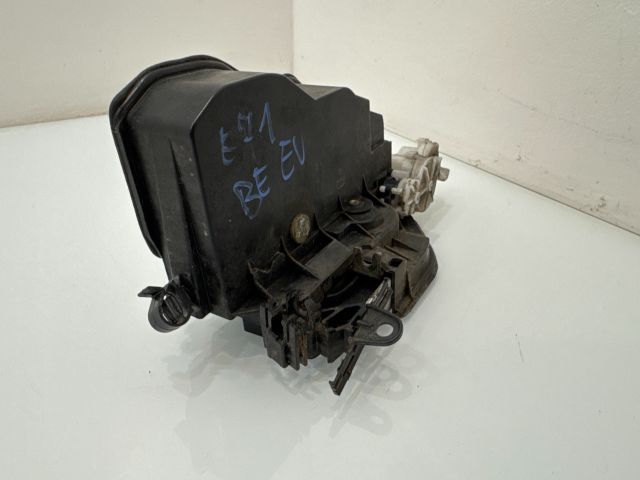 bontott BMW X6 Bal első Ajtózár