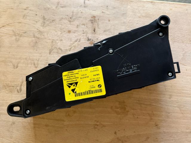 bontott BMW X6 Bal első Ülésállító Kapcsoló