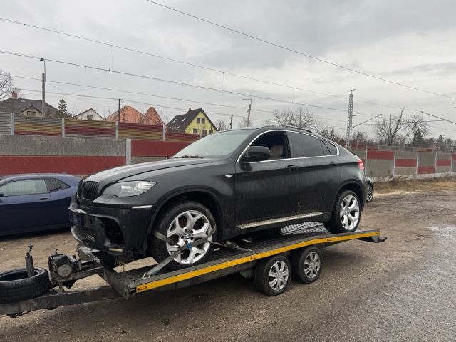 bontott BMW X6 Bal hátsó Ajtó (Üres lemez)