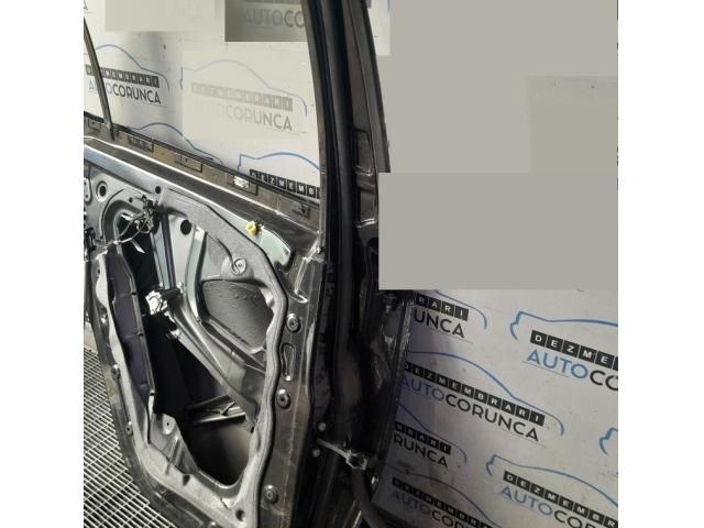 bontott BMW X6 Bal hátsó Ajtó (Üres lemez)