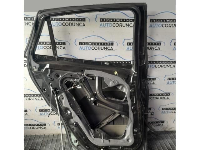 bontott BMW X6 Bal hátsó Ajtó (Üres lemez)