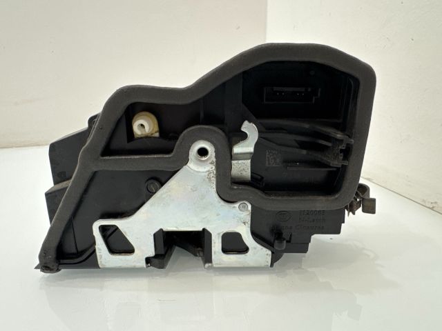 bontott BMW X6 Bal hátsó Ajtózár