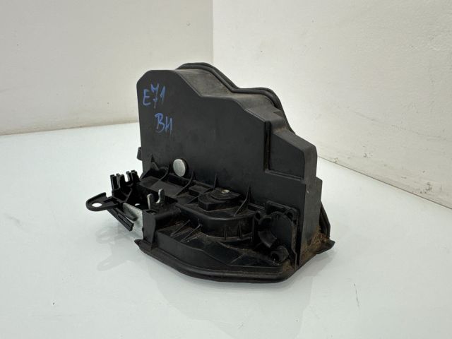 bontott BMW X6 Bal hátsó Ajtózár