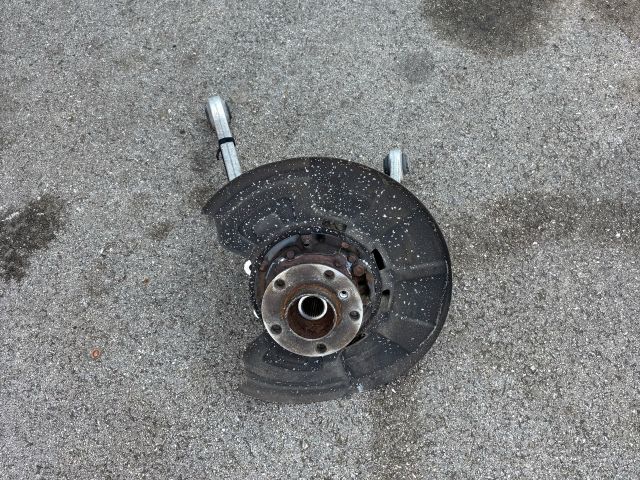 bontott BMW X6 Bal hátsó Csonkállvány Kerékaggyal