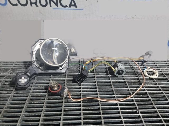 bontott BMW X6 Bal Ködfényszóró