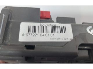 bontott BMW X6 Biztosítéktábla Utastér