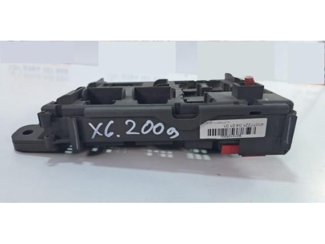 bontott BMW X6 Biztosítéktábla Utastér