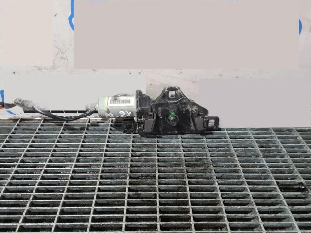 bontott BMW X6 Csomagtérajtó Zárszerkezet