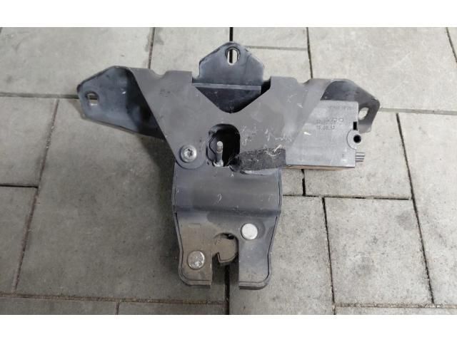 bontott BMW X6 Csomagtérajtó Zárszerkezet