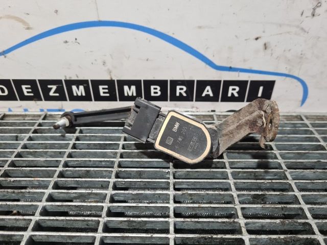 bontott BMW X6 Első Xenon Szintszabályzó Jeladó