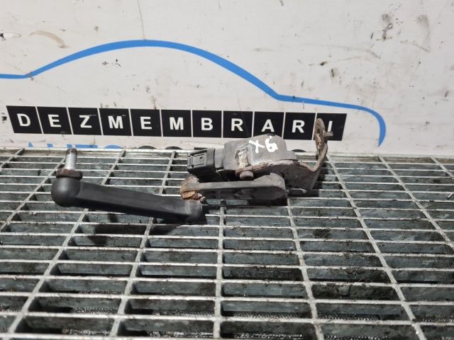 bontott BMW X6 Első Xenon Szintszabályzó Jeladó