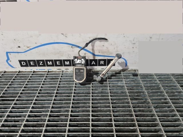 bontott BMW X6 Első Xenon Szintszabályzó Jeladó