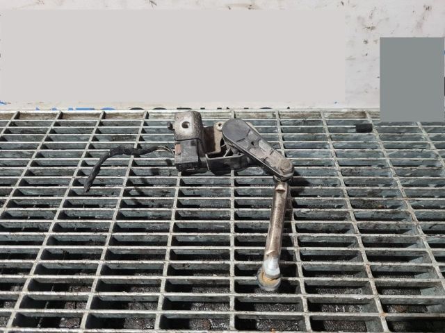 bontott BMW X6 Első Xenon Szintszabályzó Jeladó