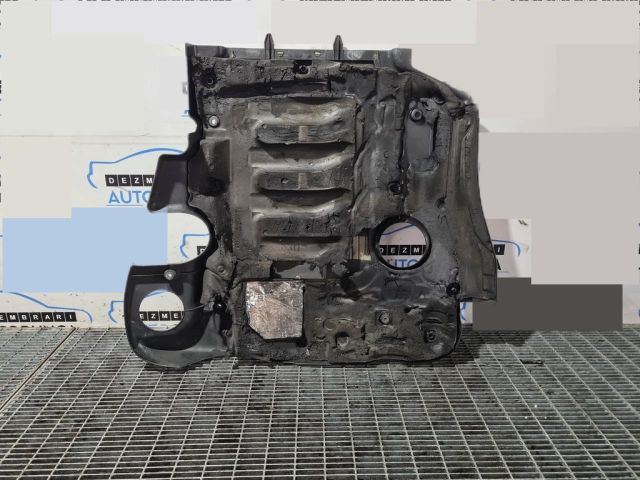 bontott BMW X6 Felső Hűtőburkolat