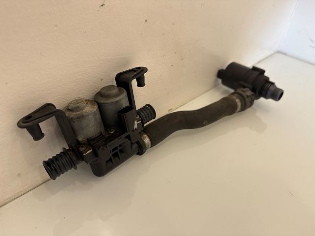 bontott BMW X6 Fűtéscsap