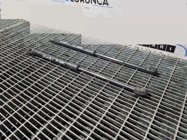 bontott BMW X6 Gázrugós Kitámasztó Teleszkóp Motorháztető