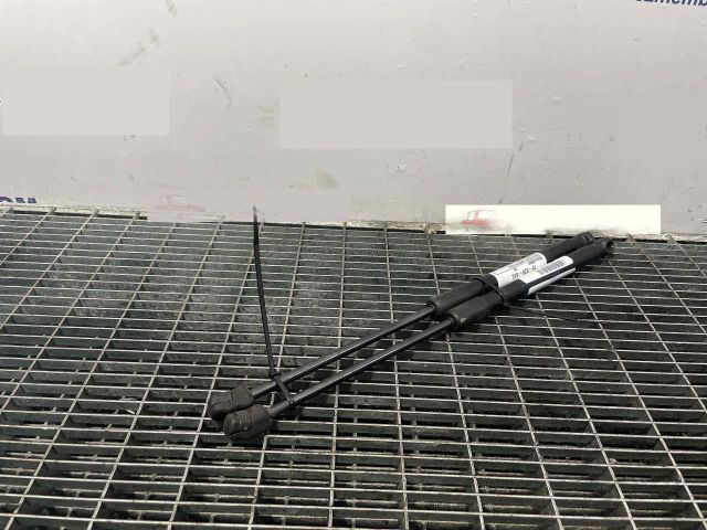 bontott BMW X6 Gázrugós Kitámasztó Teleszkóp Motorháztető