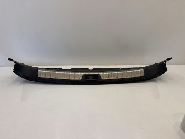 bontott BMW X6 Hátfal Burkolat