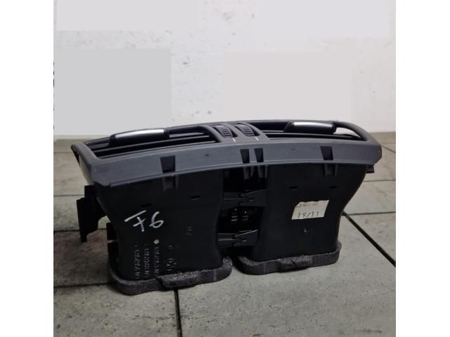 bontott BMW X6 Hátsó középső Szellőző