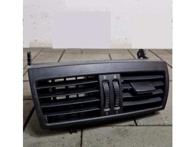 bontott BMW X6 Hátsó középső Szellőző