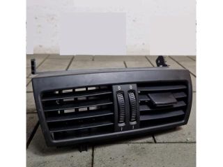 bontott BMW X6 Hátsó középső Szellőző