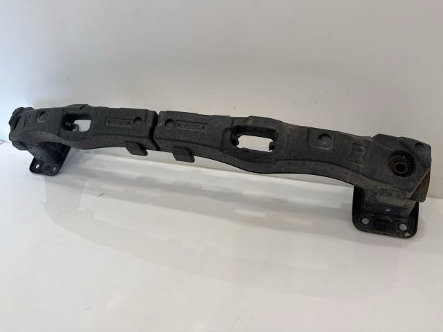 bontott BMW X6 Hátsó Lökhárító Merevítő (Fém)