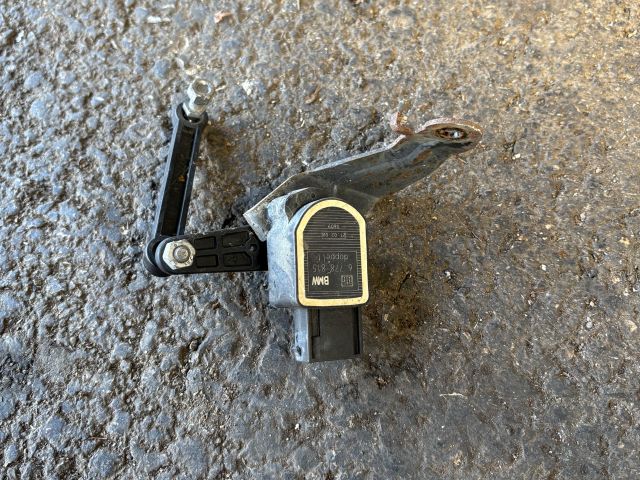 bontott BMW X6 Hátsó Xenon Szintszabályzó Jeladó