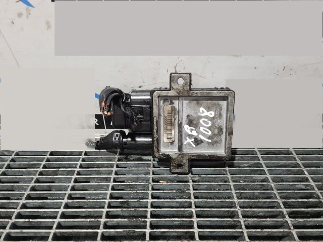 bontott BMW X6 Izzító Relé