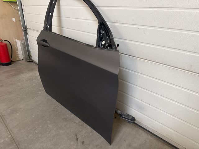 bontott BMW X6 Jobb első Ajtó (Üres lemez)