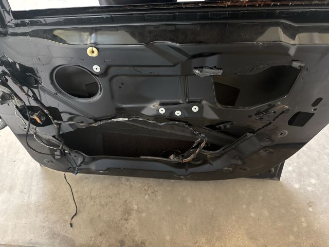 bontott BMW X6 Jobb első Ajtó (Üres lemez)