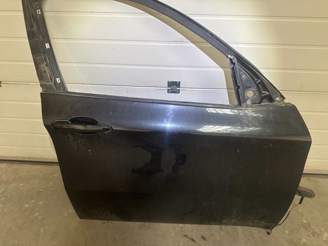 bontott BMW X6 Jobb első Ajtó (Üres lemez)