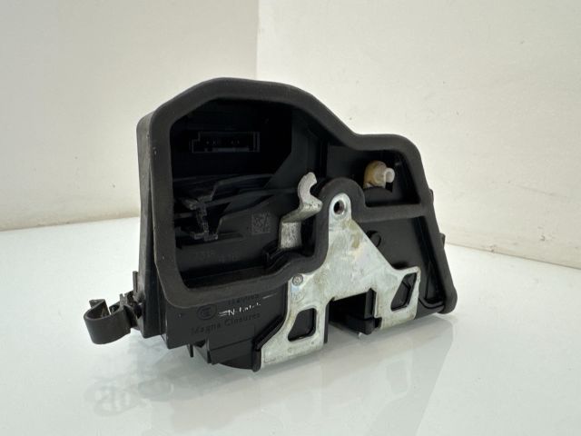 bontott BMW X6 Jobb első Ajtózár