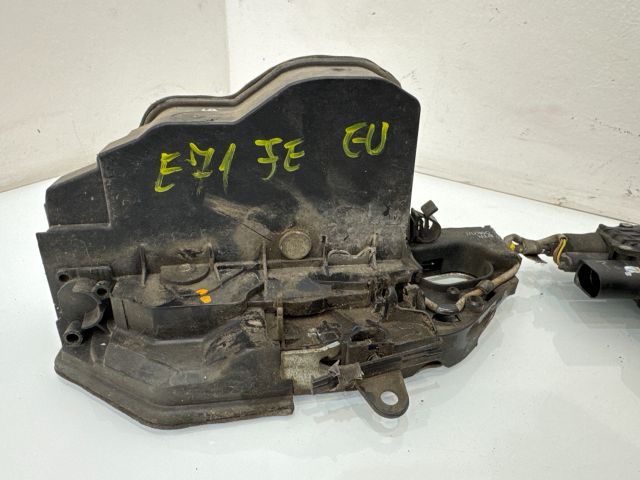 bontott BMW X6 Jobb első Ajtózár