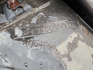 bontott BMW X6 Jobb első Első Dobbetét (Kerékjárati, Műanyag)