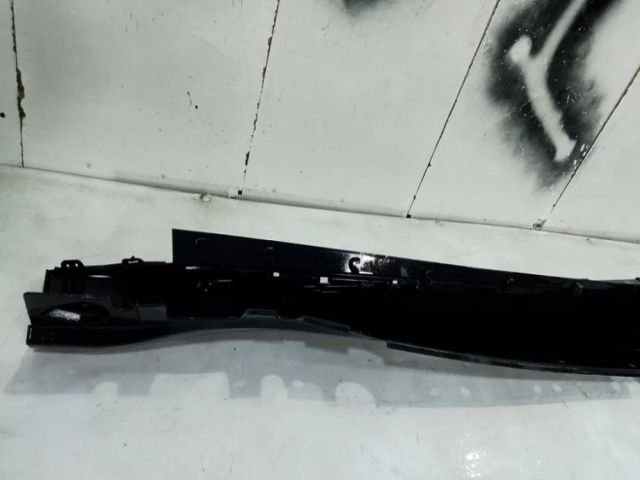 bontott BMW X6 Jobb első Küszöb Díszléc