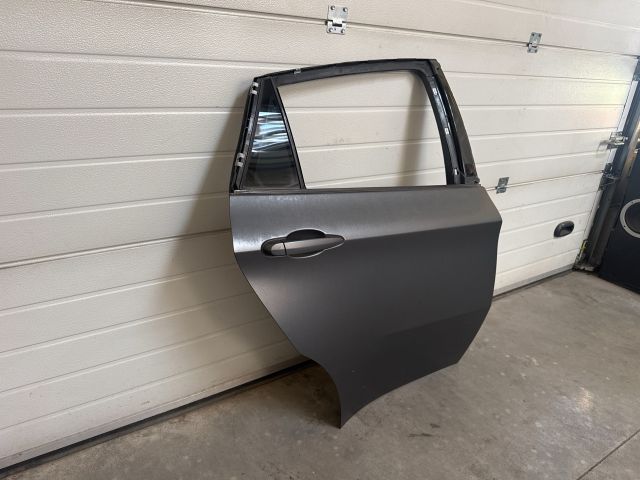 bontott BMW X6 Jobb hátsó Ajtó (Üres lemez)