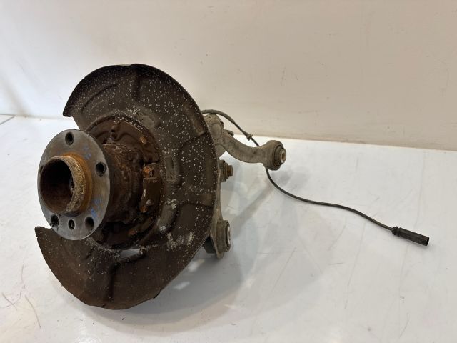 bontott BMW X6 Jobb hátsó Csonkállvány Kerékaggyal