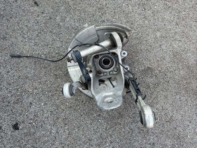 bontott BMW X6 Jobb hátsó Csonkállvány Kerékaggyal