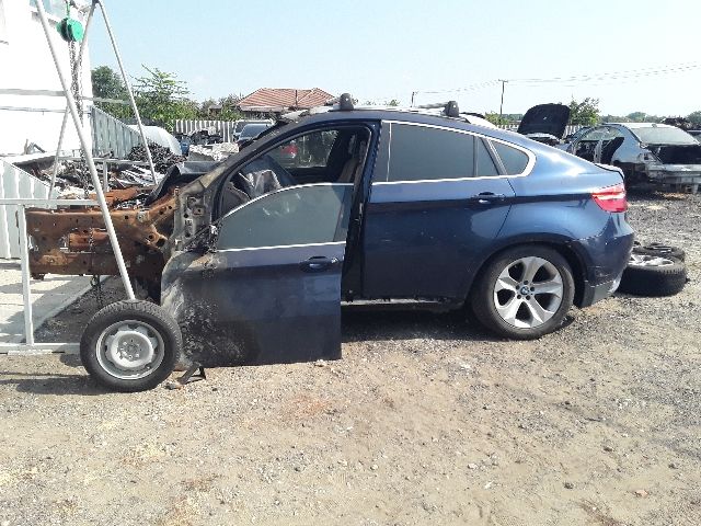 bontott BMW X6 Jobb hátsó Külső Kilincs