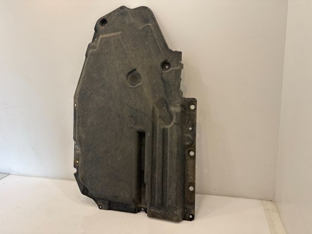 bontott BMW X6 Jobb Kardánbox Burkolat