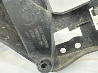 bontott BMW X6 Jobb Sárvédő Oldaltartó