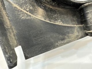 bontott BMW X6 Jobb Sárvédő Oldaltartó