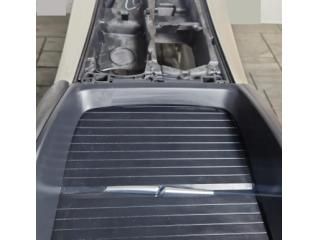 bontott BMW X6 Könyöklő