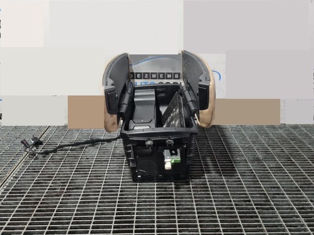 bontott BMW X6 Könyöklő