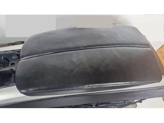 bontott BMW X6 Könyöklő