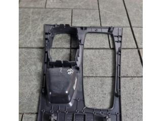 bontott BMW X6 Középkonzol Keret